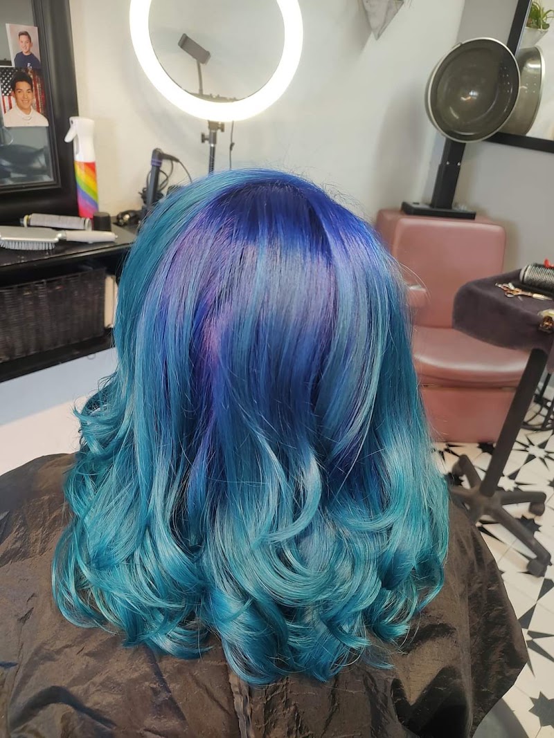 Color Closet, beauty salon in Bullhead City, AZ, photo 6 of 10