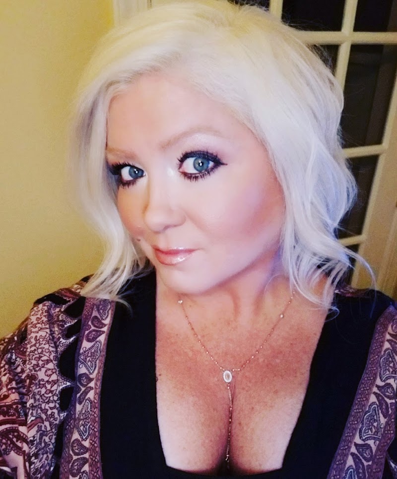 Pam's Hair Designers, beauty salon in Portsmouth, VA, photo 3 of 10