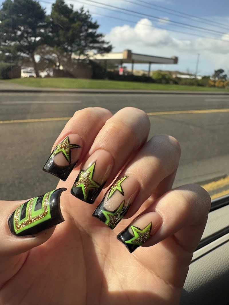 Nails by Wen LLC, nail salon in Florence, OR, photo 5 of 10