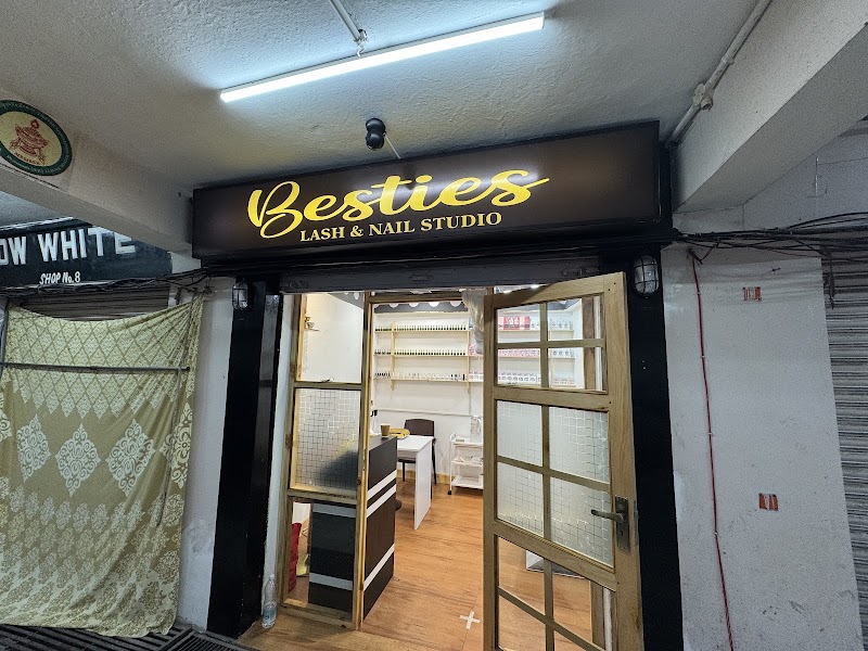 BESTIES Nail & Lash Studio, beauty salon in Dharamshala, India, photo 2 of 2