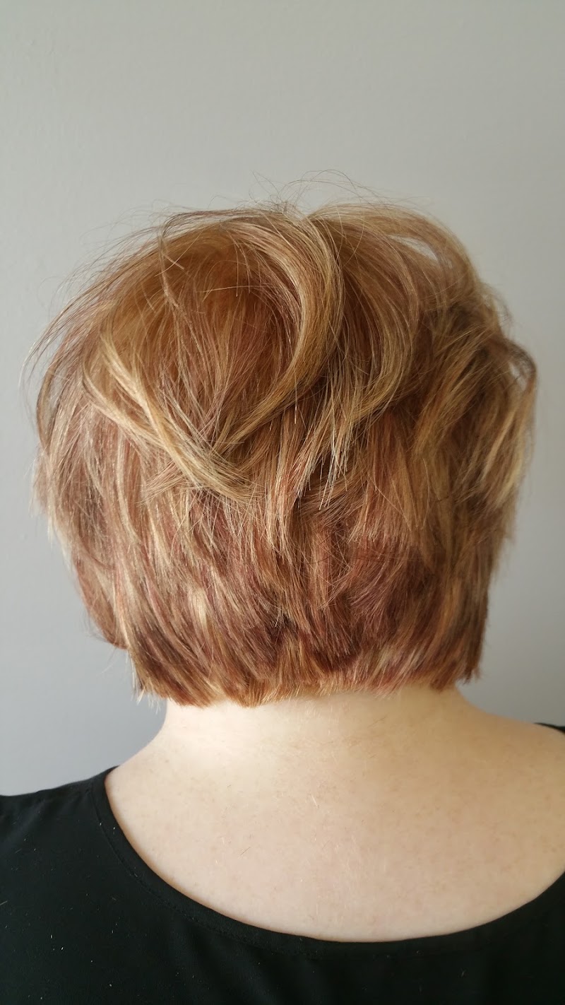 J F Hair Co, beauty salon in Union, MO, photo 4 of 10