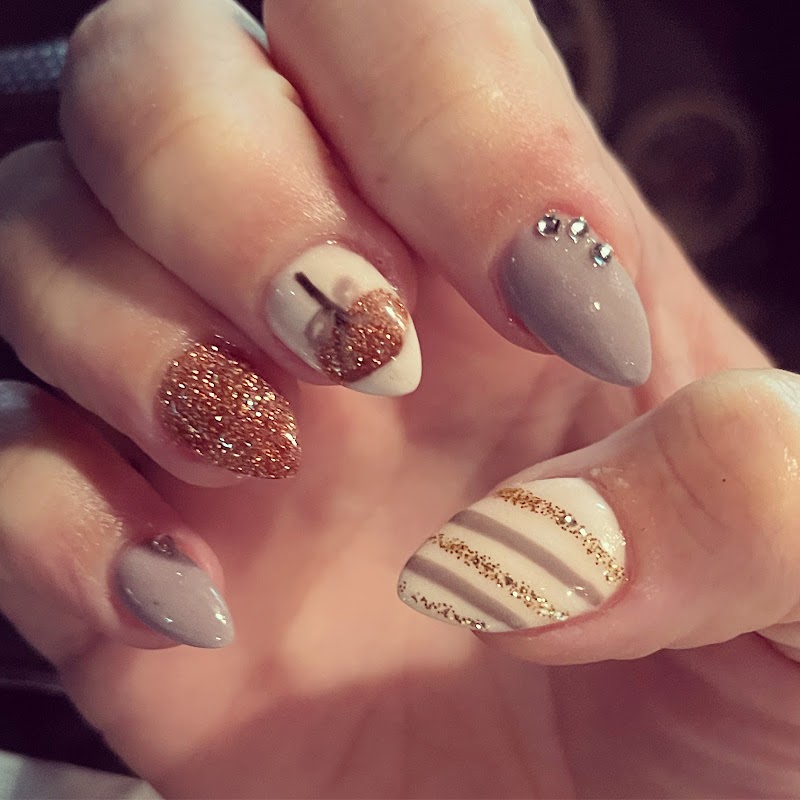 Polish Nail Bar, nail salon in Kingsport, TN, photo 6 of 10