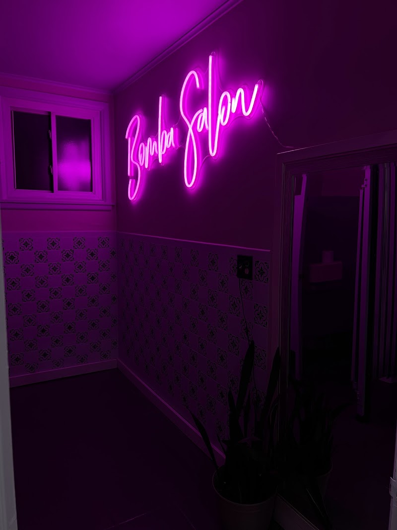bomba salon and spa, beauty salon in Middletown, NY, photo 3 of 10
