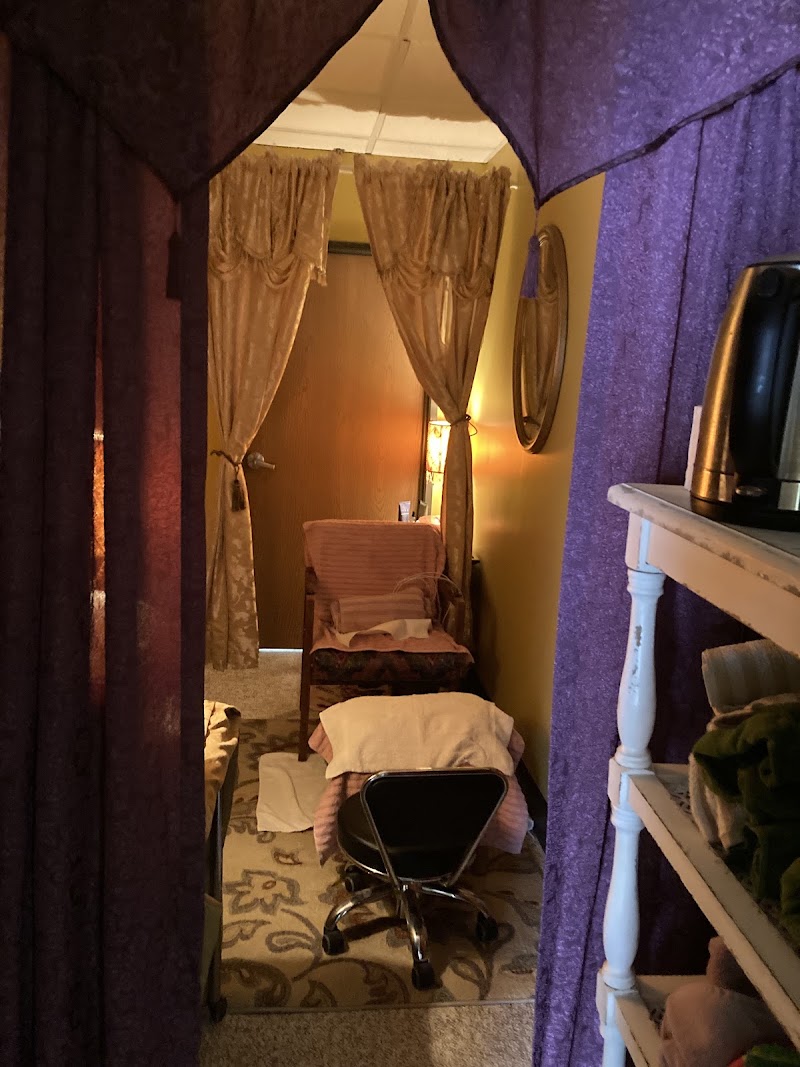 Gina’s Massage & Spa, massage spa in Saginaw, MI, photo 2 of 10