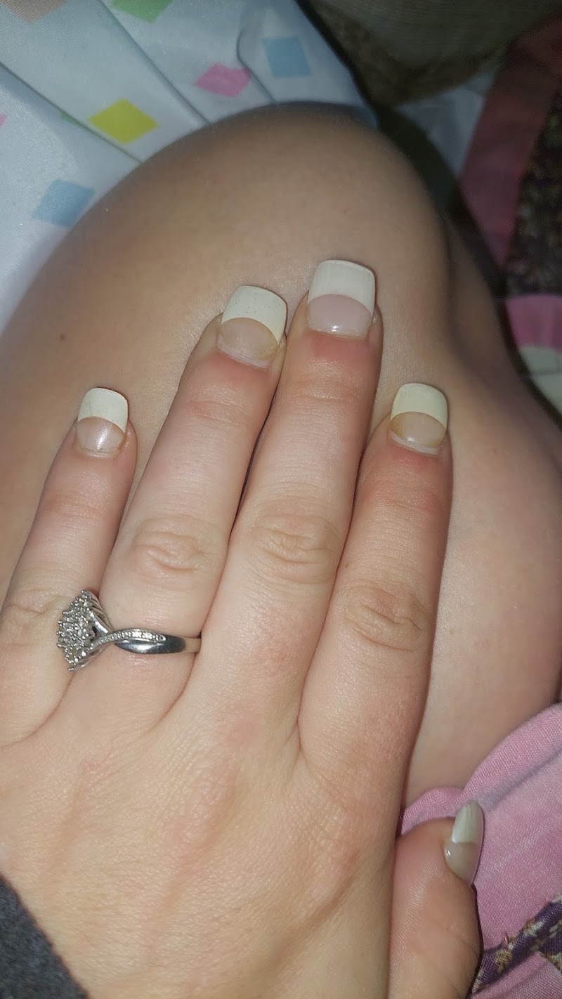Le Nails, nail salon in Meadville, PA, photo 1 of 8