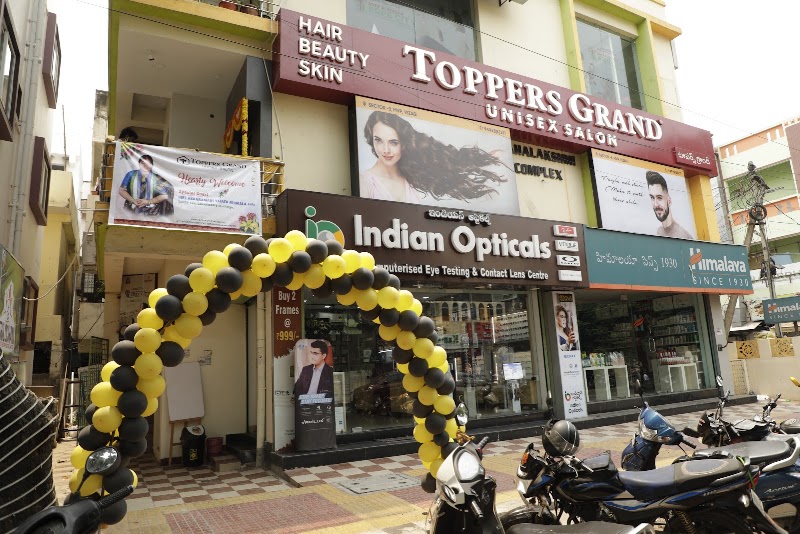 Toppers Grand Unisex Salon, beauty salon in Visakhapatnam, India, photo 6 of 10