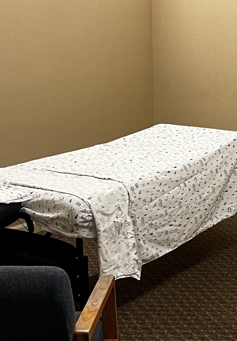 Zhang acupuncture and massage in Woodland CA, massage spa in Woodland, CA, photo 4 of 5