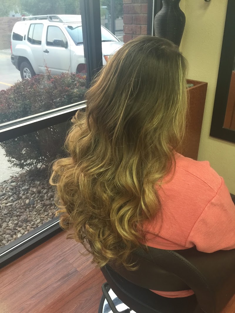 Making Waves Hair Salon, beauty salon in Greeley, CO, photo 4 of 10