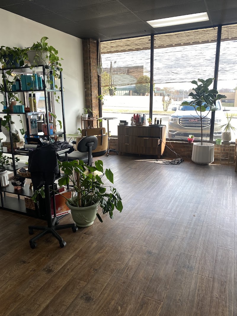 Rooted Hair Skin Massage, spa in Searcy, AR, photo 2 of 10