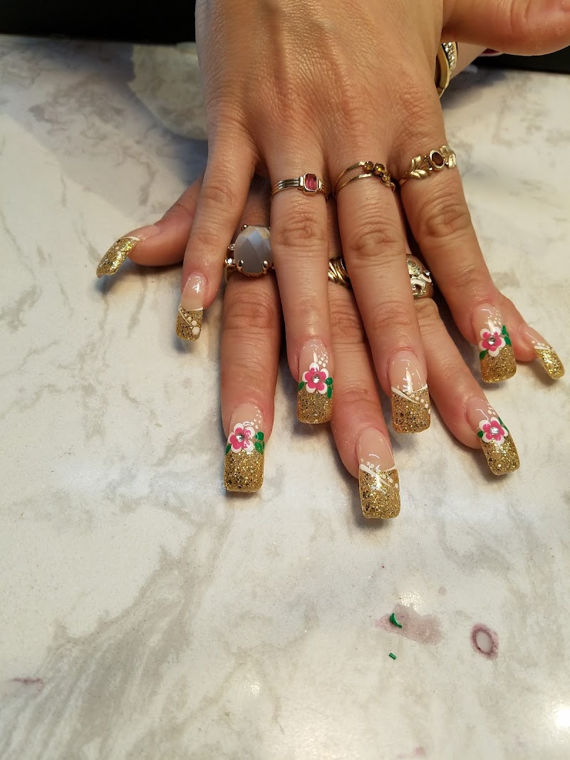 Charly Beauty Salon, beauty salon in Elizabeth, NJ, photo 5 of 10