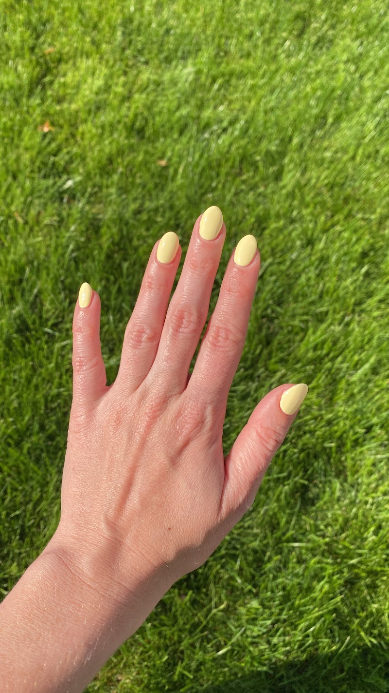 Hi-Tek Nails & Tanning, nail salon in Pullman, WA, photo 5 of 10