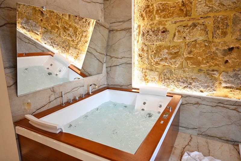 Raquel Suite And Spa, hotel in Palermo, Italy, photo 1 of 7