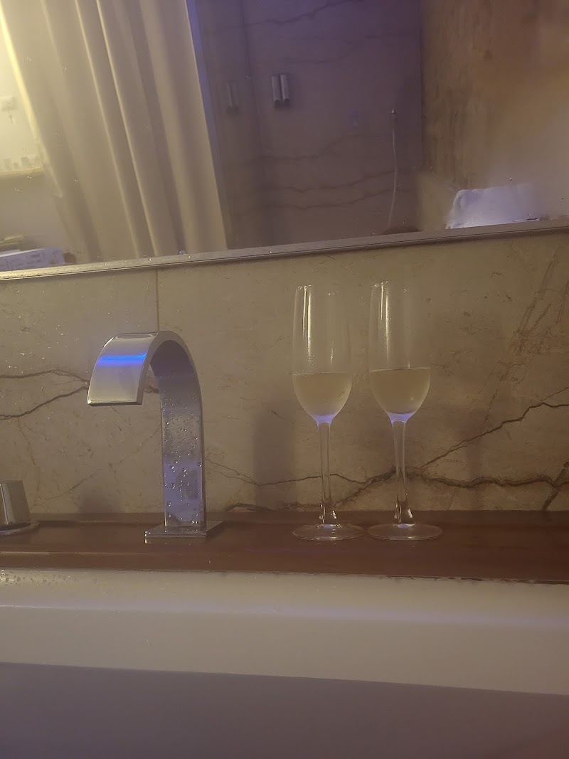 Raquel Suite And Spa, hotel in Palermo, Italy, photo 4 of 7