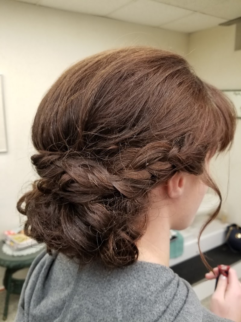 Creative Touch, beauty salon in Great Bend, KS, photo 1 of 8