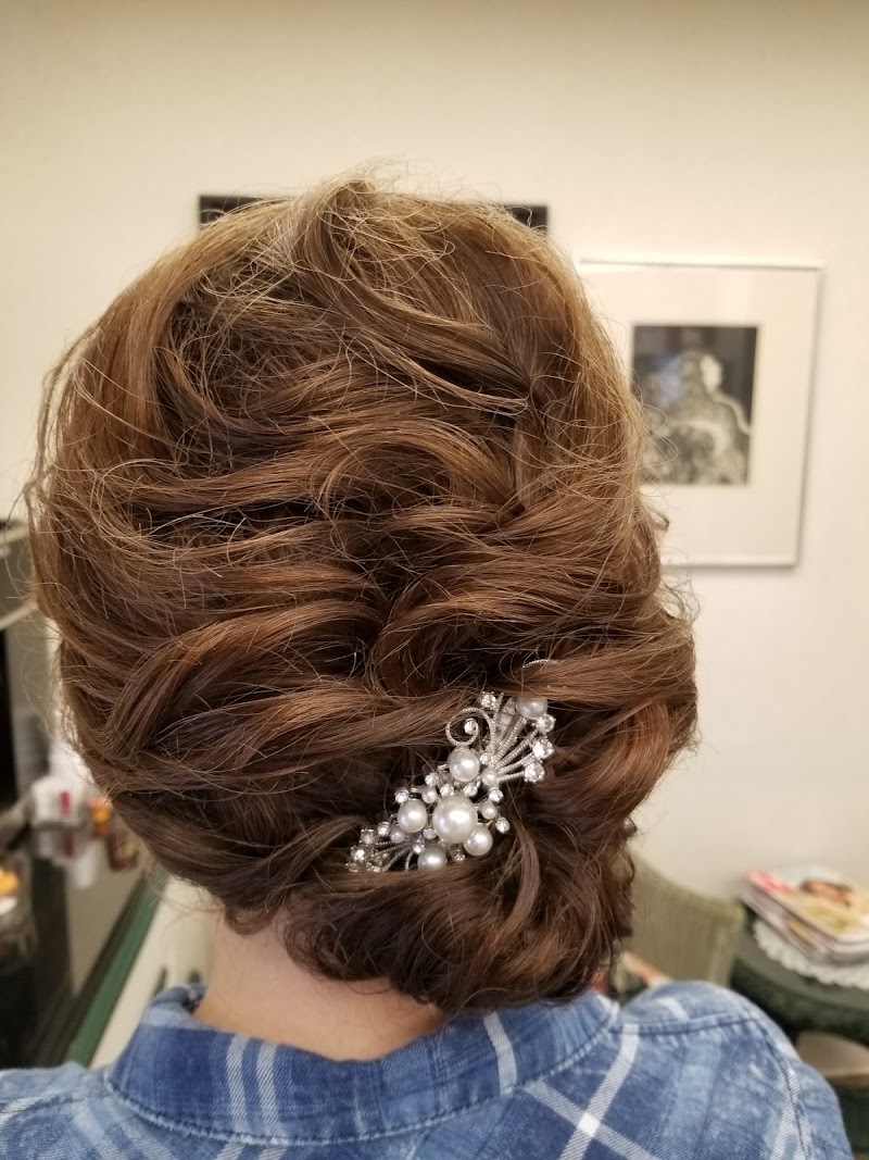 Creative Touch, beauty salon in Great Bend, KS, photo 3 of 8