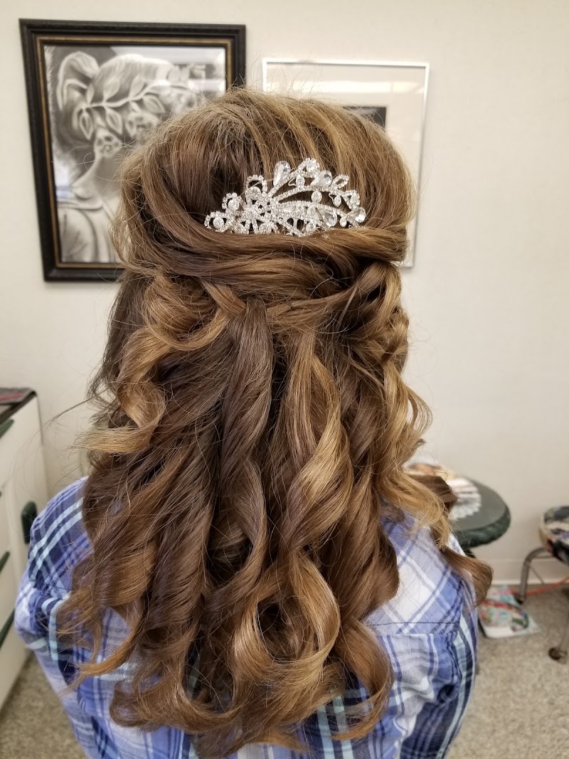 Creative Touch, beauty salon in Great Bend, KS, photo 4 of 8