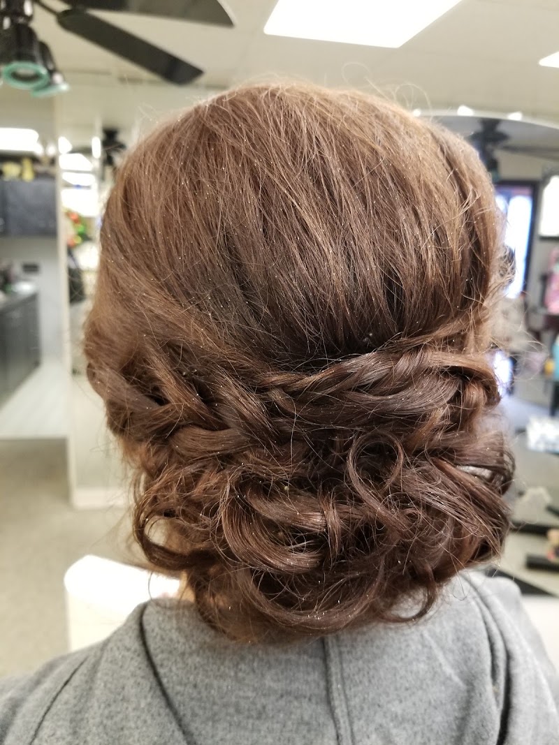 Creative Touch, beauty salon in Great Bend, KS, photo 6 of 8