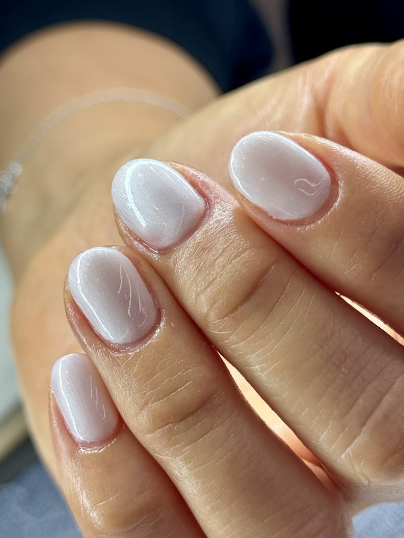 GOLDEN NAILS & SPA, nail salon in Goldsboro, NC, photo 4 of 10