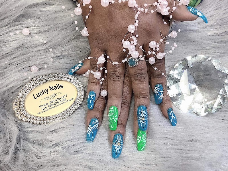 Lucky Nails, nail salon in New London, CT, photo 2 of 8