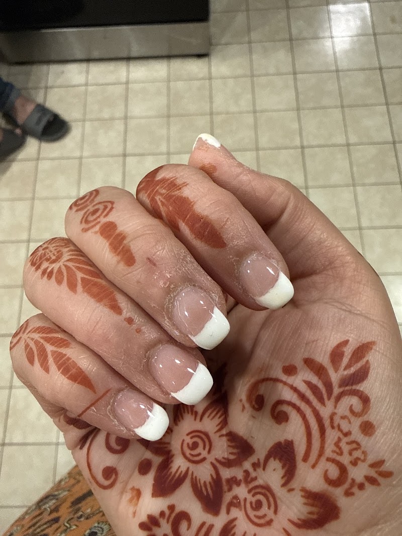 Lucky Nails, nail salon in New London, CT, photo 4 of 8