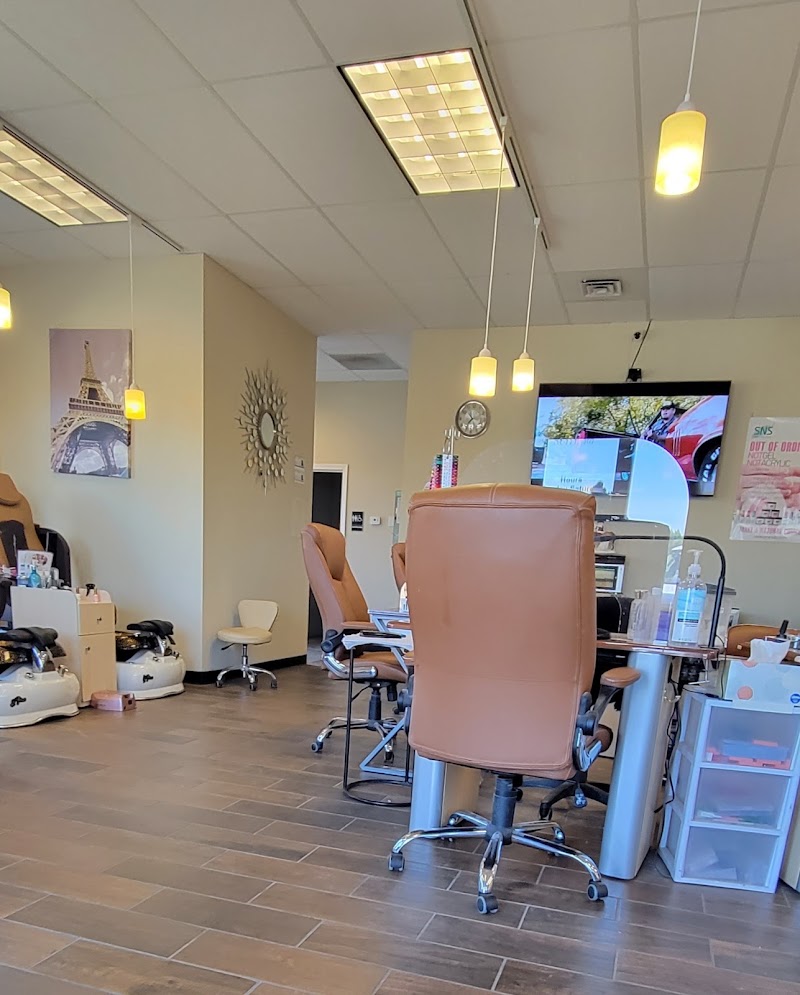 Nail Art Spa, nail salon in Pullman, WA, photo 4 of 10