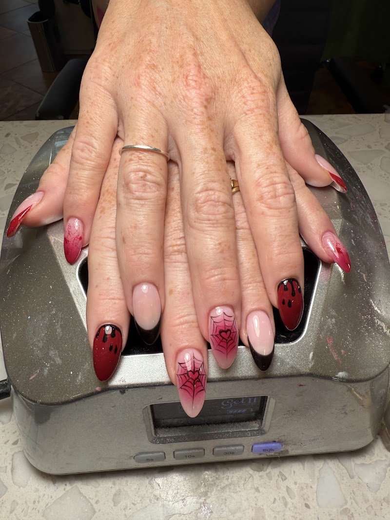 L Nails, nail salon in Union, MO, photo 3 of 10