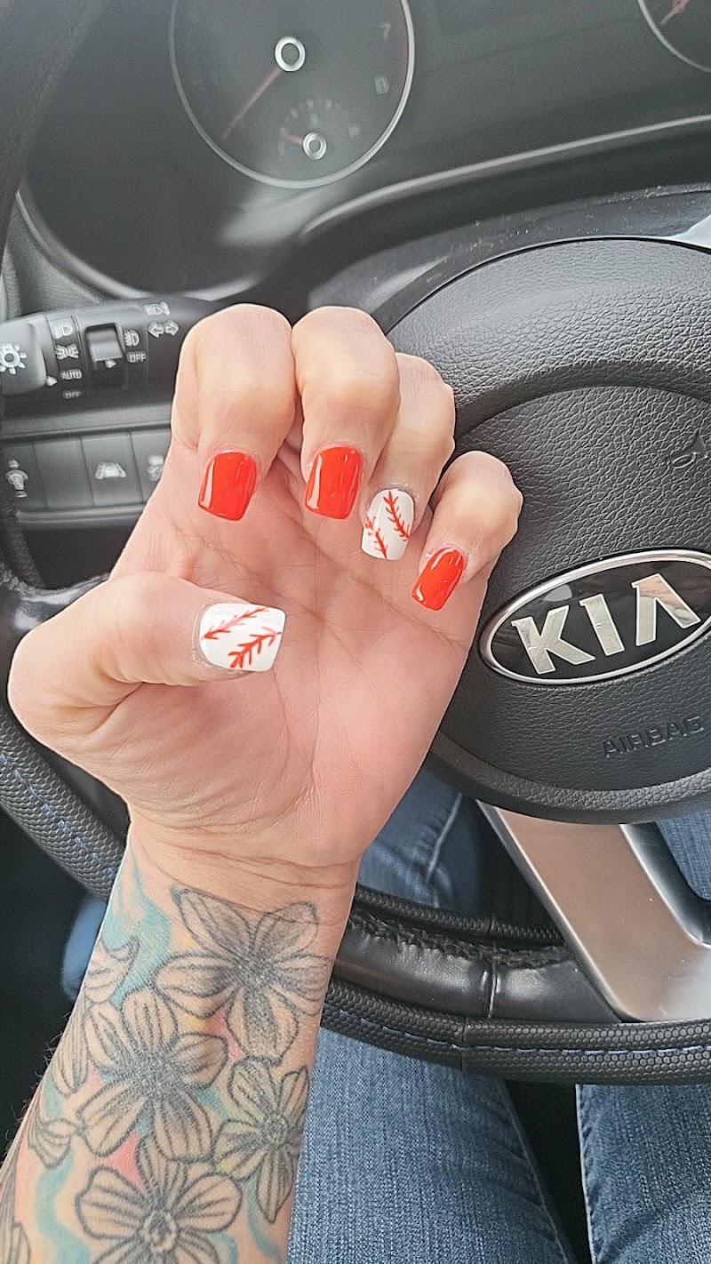 L Nails, nail salon in Union, MO, photo 6 of 10