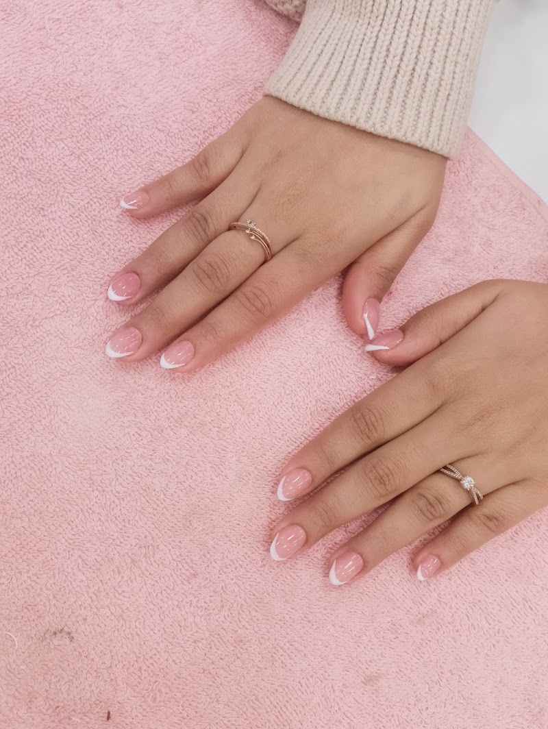 Enamel Nail Studio, nail salon in Gurugram, India, photo 3 of 10