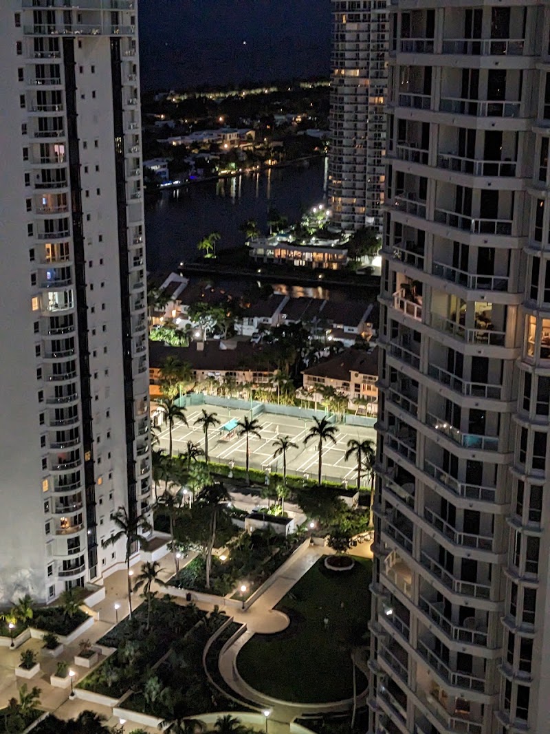 Spa At the Point, spa in Aventura, FL, photo 6 of 10