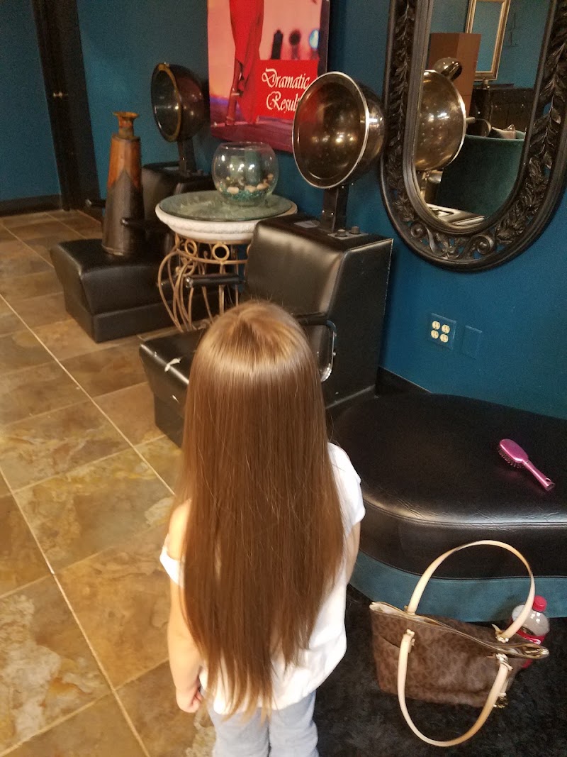 Dramatic Results Salon and Spa, beauty salon in Duncanville, TX, photo 1 of 10