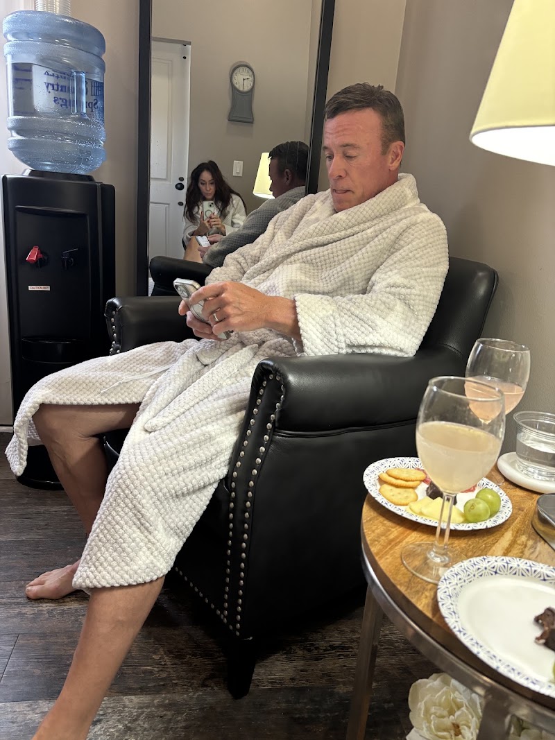 Renew Med Spa, beauty salon in Georgetown, TX, photo 1 of 9