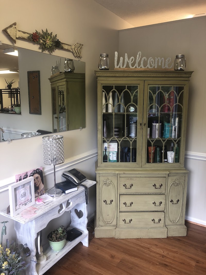 River City Salon, beauty salon in Danville, VA, photo 3 of 10
