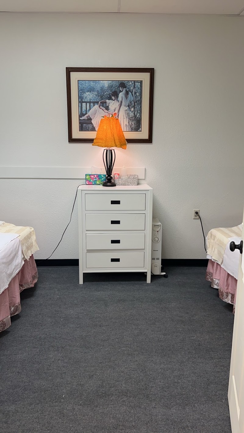 Goldenray Foot Spa, massage spa in Roseburg, OR, photo 1 of 6