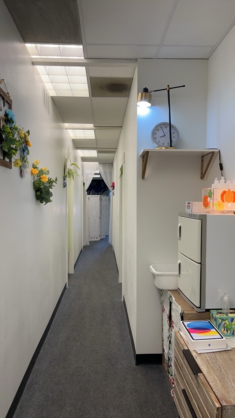 Goldenray Foot Spa, massage spa in Roseburg, OR, photo 4 of 6
