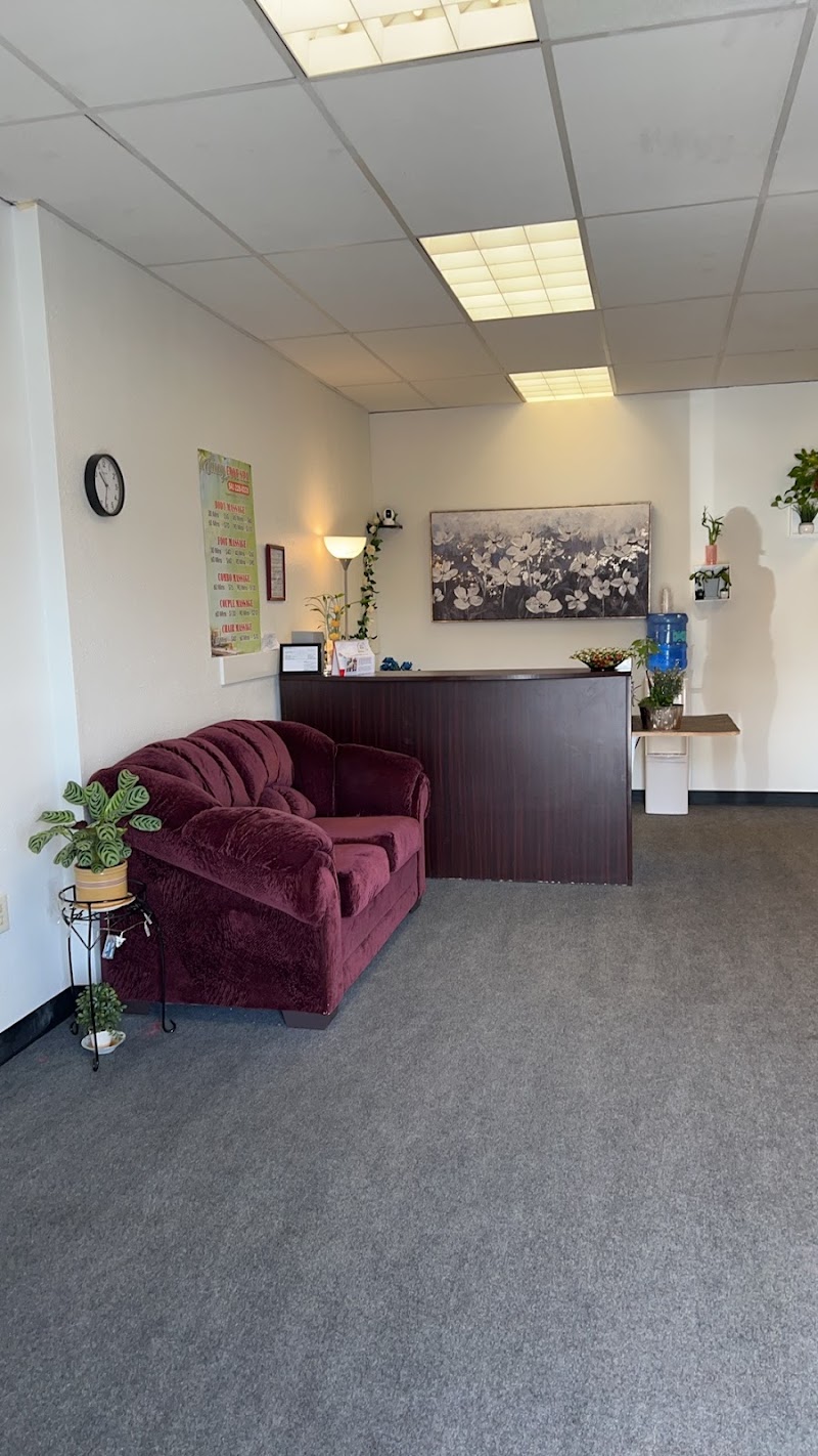 Goldenray Foot Spa, massage spa in Roseburg, OR, photo 5 of 6