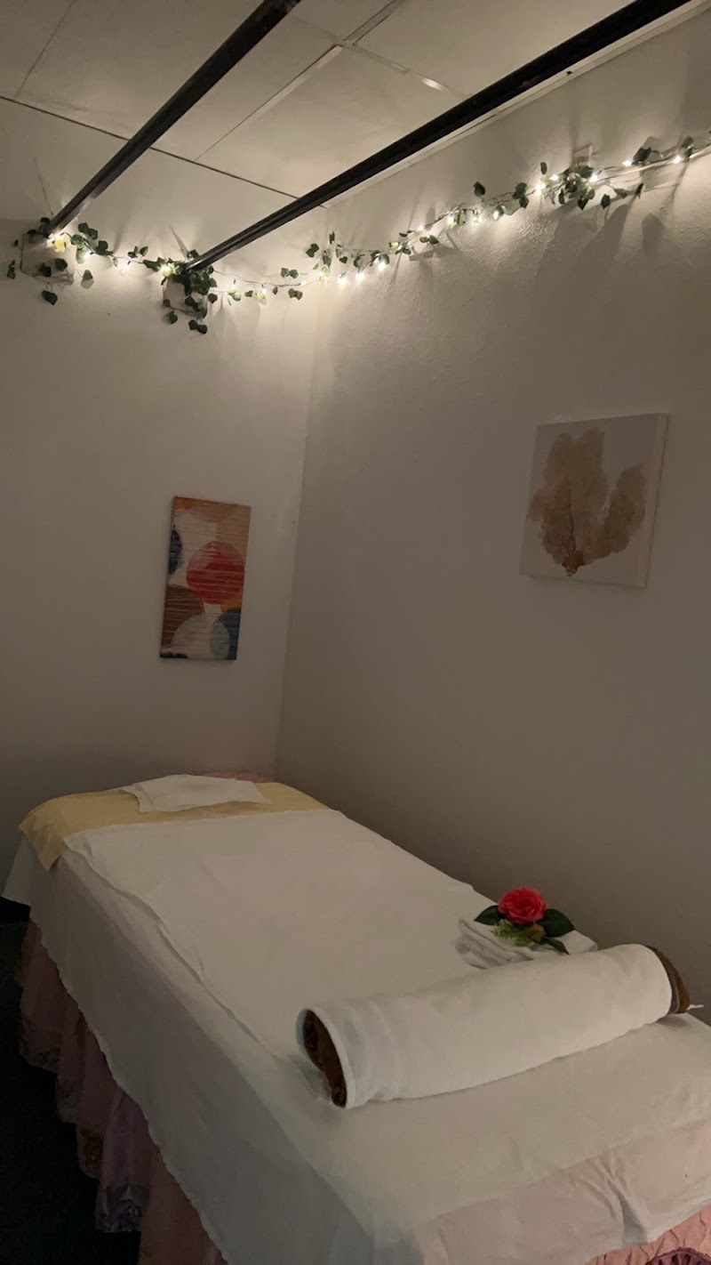 Goldenray Foot Spa, massage spa in Roseburg, OR, photo 6 of 6