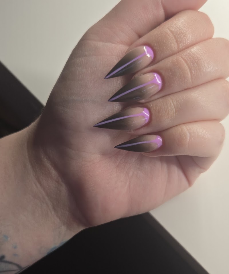 Sisters & Co Hair and Nail Studio, beauty salon in Port Angeles, WA, photo 1 of 9