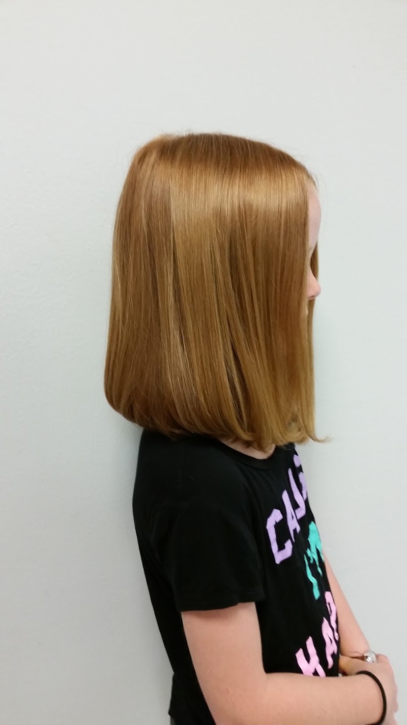 Franc's Salon & Spa, beauty salon in Norfolk, NE, photo 4 of 8
