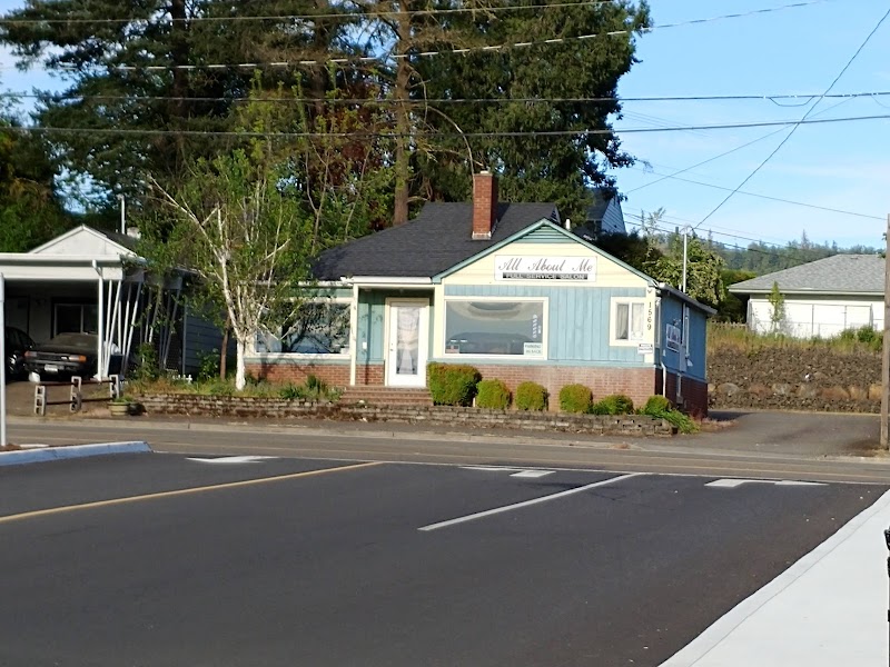All About Me Salon, beauty salon in Roseburg, OR, photo 6 of 10