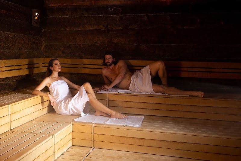 Saliris Termálfürdő, public bath in Egerszalók, Hungary, photo 2 of 10
