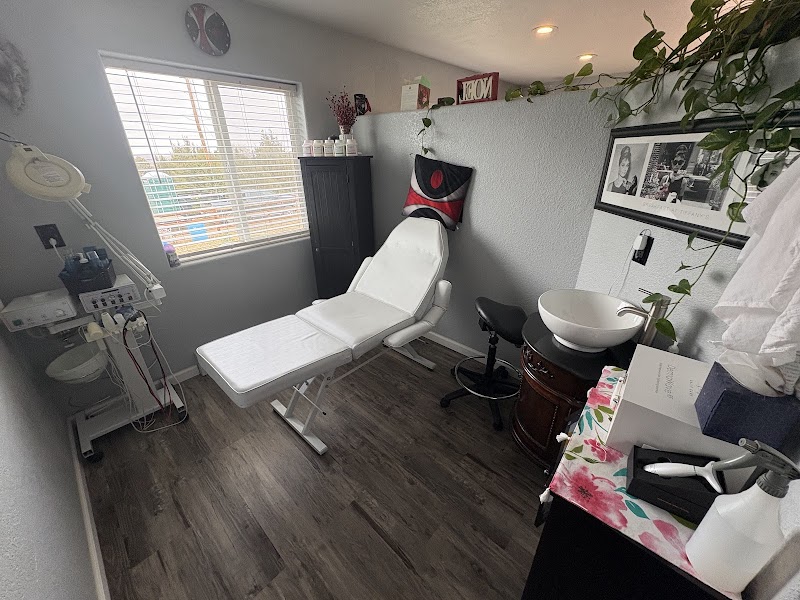 Teresa's New Dimension Salon, beauty salon in Trinidad, CO, photo 6 of 7