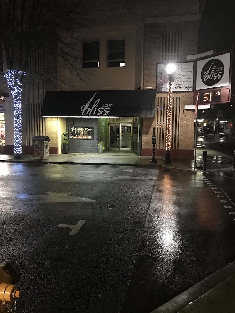 Bliss Salon, beauty salon in Roseburg, OR, photo 3 of 10