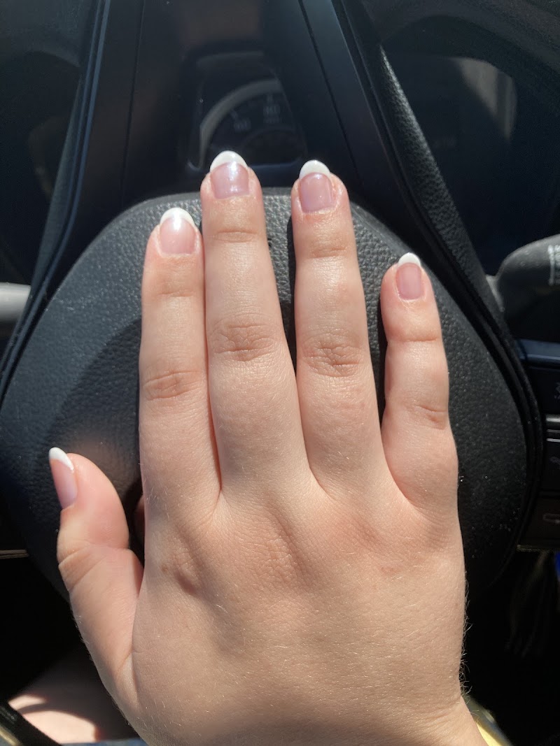Queen Nails & Spa, nail salon in Goldsboro, NC, photo 2 of 10