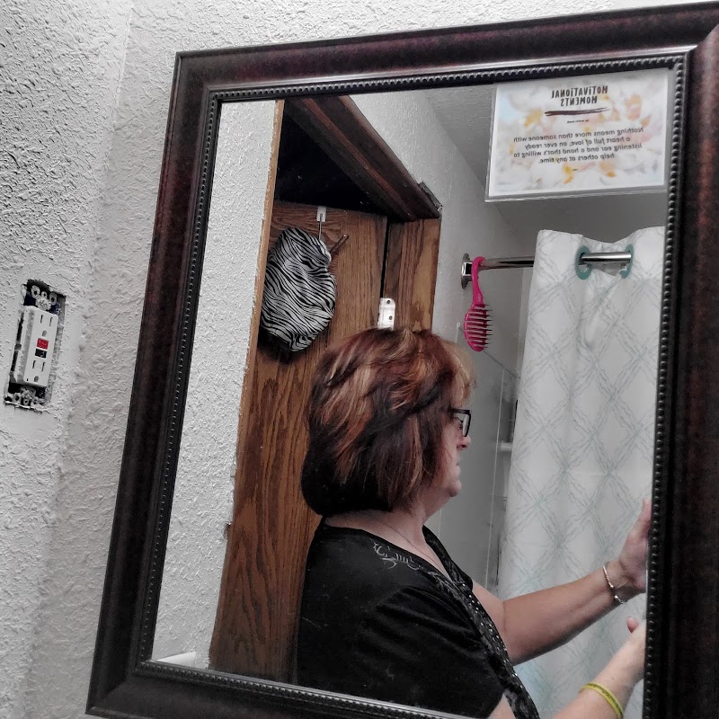 The Hair Place, beauty salon in Albert Lea, MN, photo 4 of 10