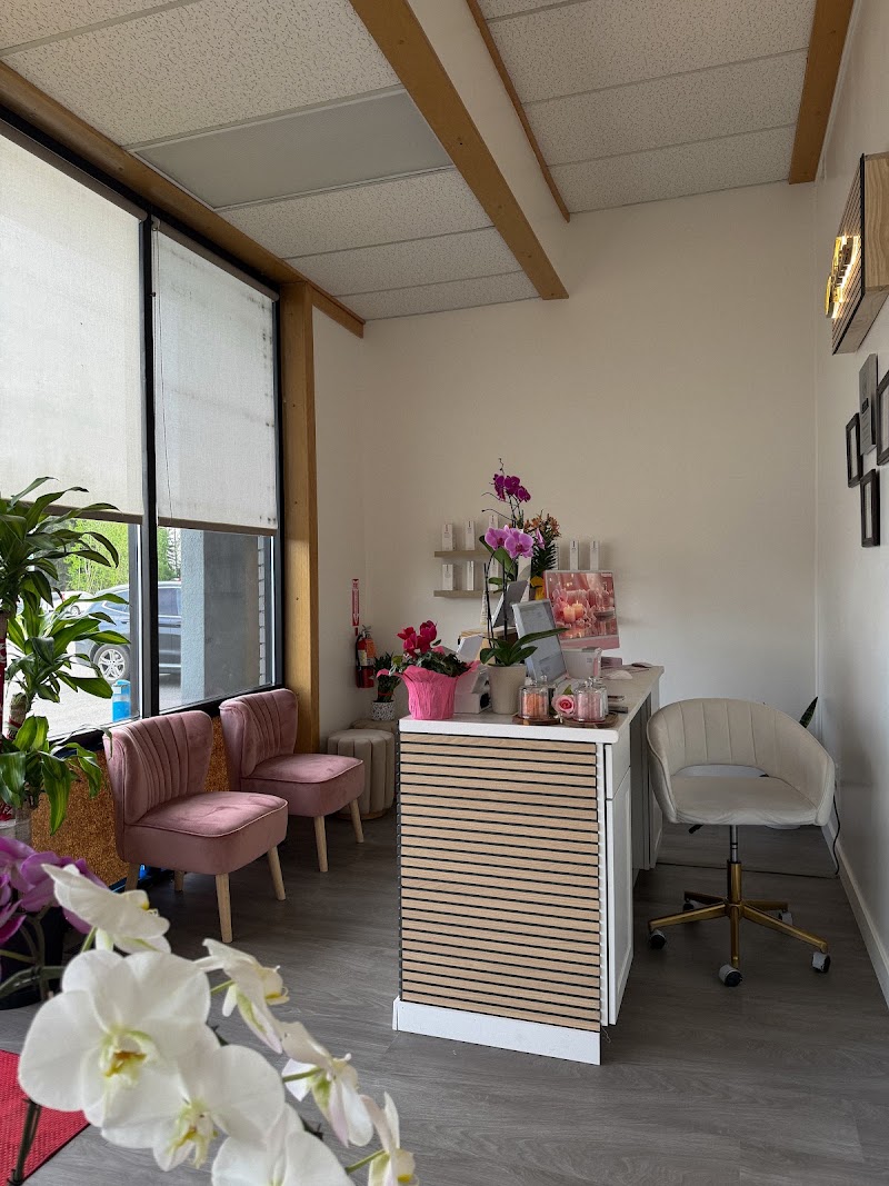 Aura Spa, spa in Fairbanks, AK, photo 4 of 10
