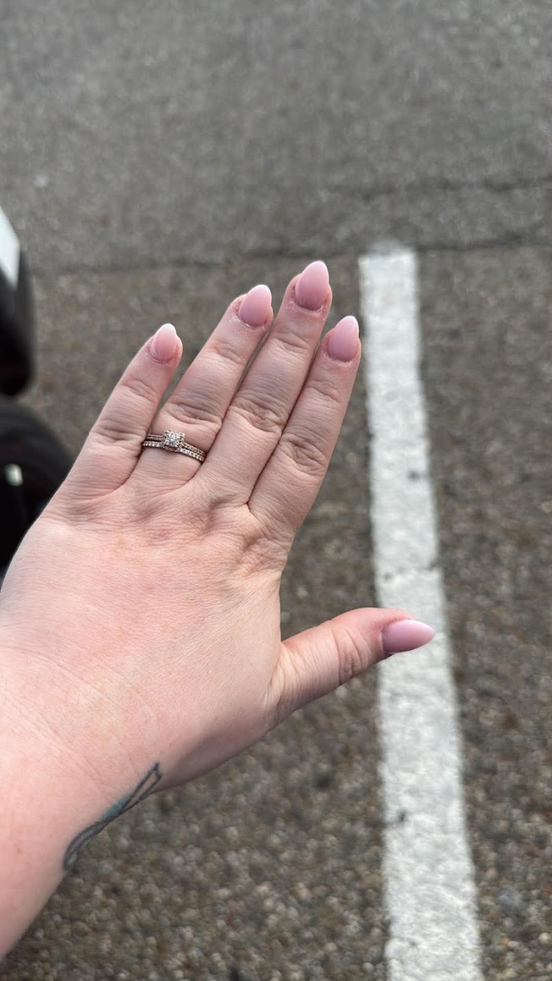 Modern Nails, nail salon in Heath, OH, photo 6 of 10