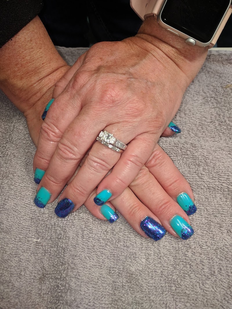 Key West Full Service Salon and Spa, beauty salon in Beaver Dam, WI, photo 4 of 10