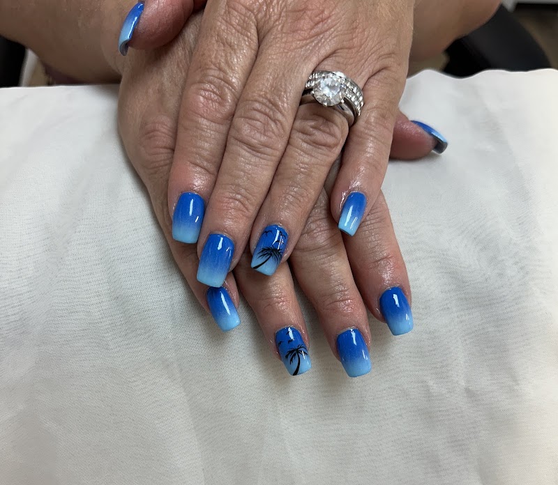 Kim's nails LLC, nail salon in Stratford, CT, photo 5 of 10