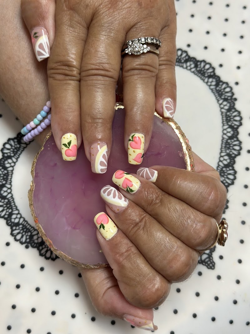 Kim's nails LLC, nail salon in Stratford, CT, photo 6 of 10