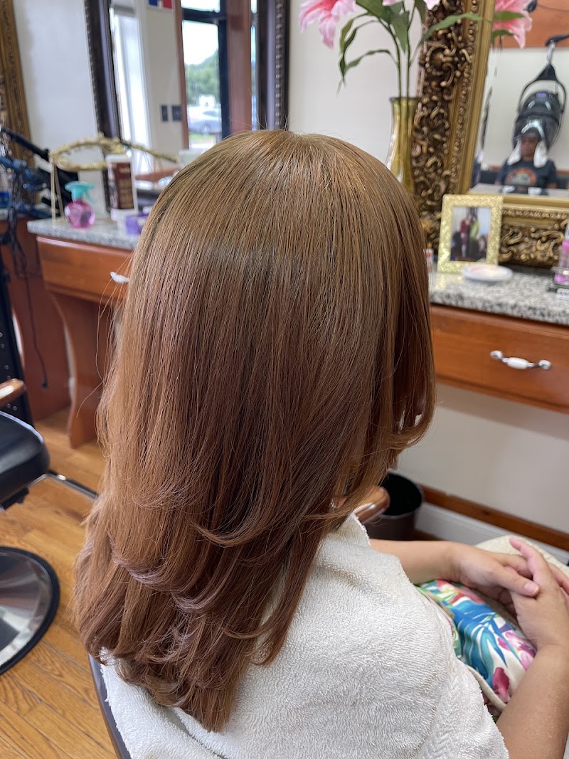 Arelis Beauty Services, hair salon in College Park, MD, photo 4 of 10
